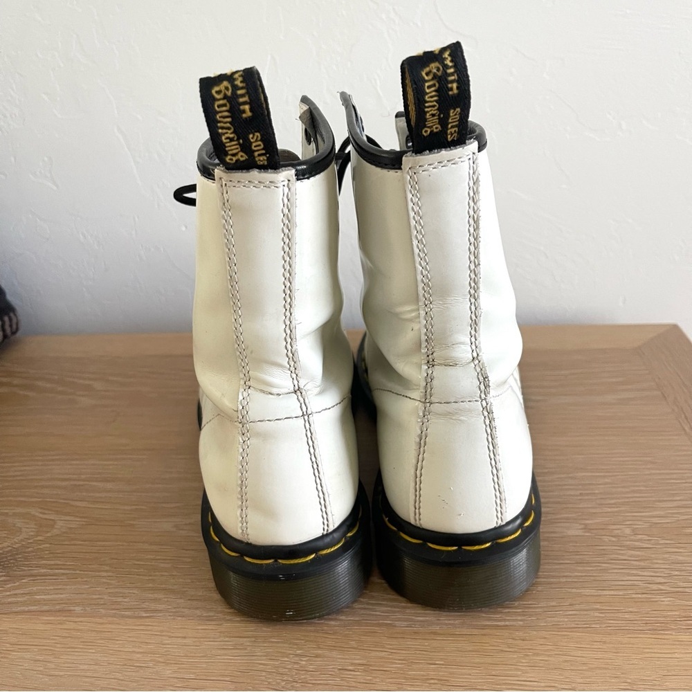 Dr. Martens 1460 Smooth Leather White 8-Eye Lace Up 11821 Combat Docs Boots 9 - Picture 6 of 10